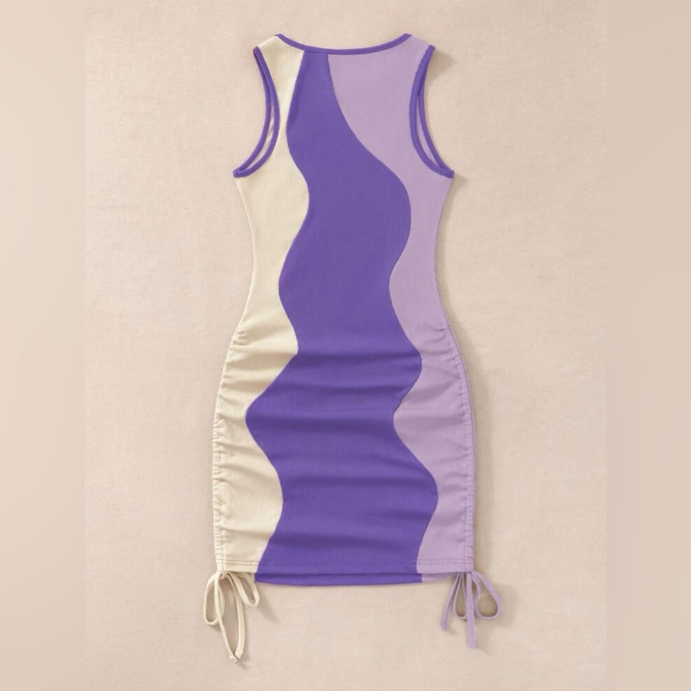 Draw string tie-colored dress